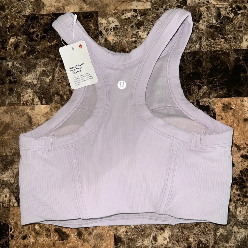 LULULEMON ribbed NULU high neck yoga bra lavender color size 4 NWT